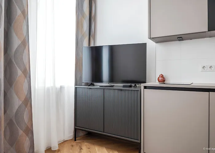Easy-flat Rokitanskygasse - Near Tram 43 To Center